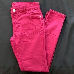 Girls jegging jeans